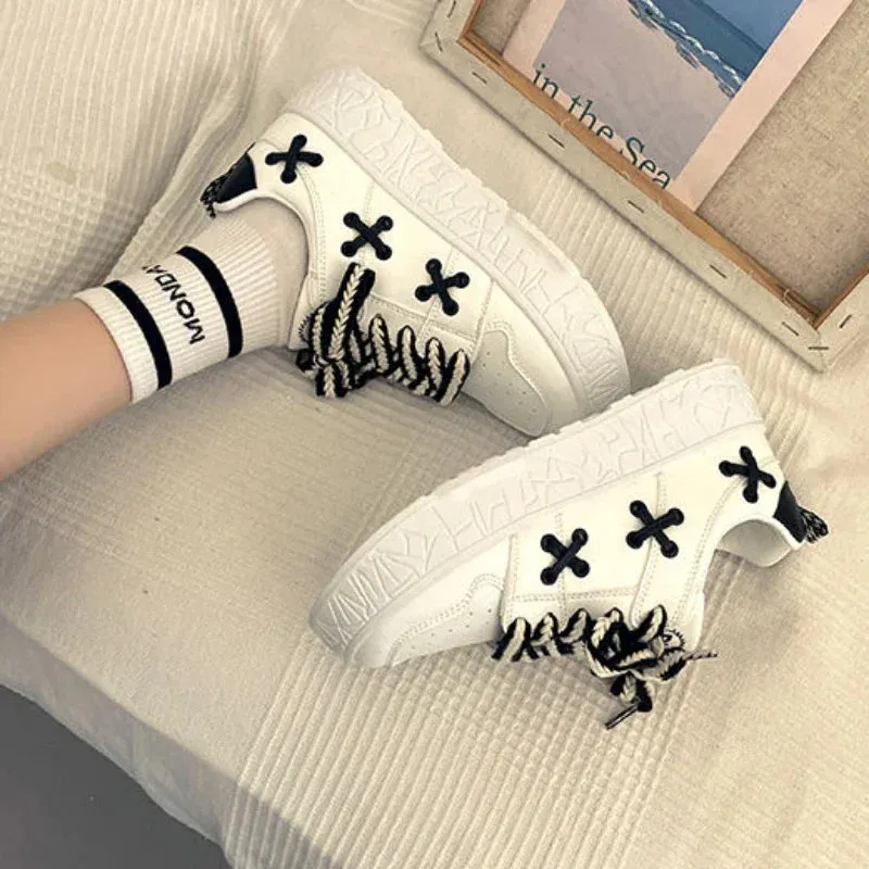 TAVIMART  -  Sneakers Female Footwear Kawaii Low Sports Lace Up Cute Women's Shoes Athletic High on Platform 39 Shoe New Casual A Cotton